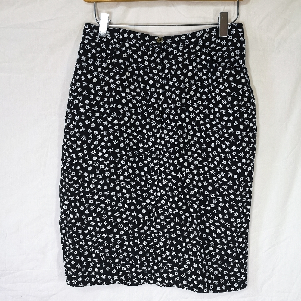 Vintage Adrienne Vittadini 100% Silk Ditsy Floral Skirt
